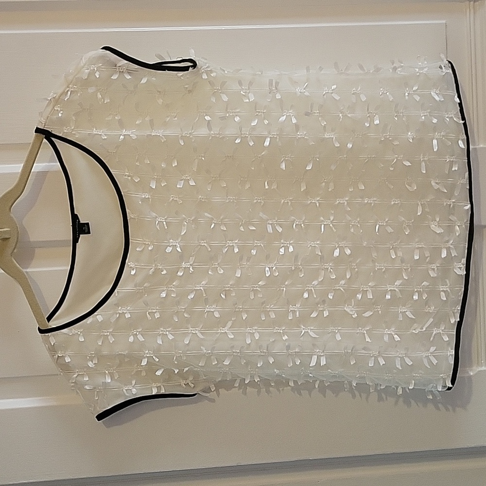 Ann Taylor bow top